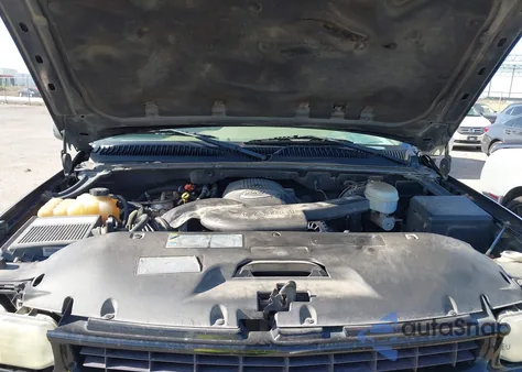 2003 Chevrolet Suburban 1500 Z71 from USA, damaged, VIN 3GNFK16Z73G327275